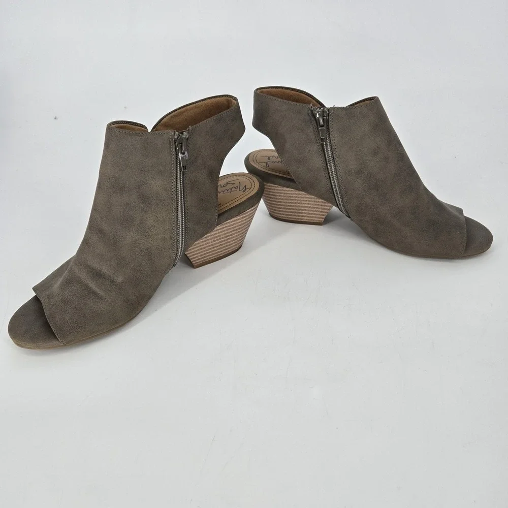 Natural Soul Daph 8.5W Taupe Peep Toe Booties Block Heel Zip Comfort Shoes Boho